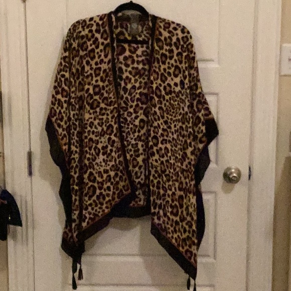 Vince Camuto kimono - Picture 1 of 5